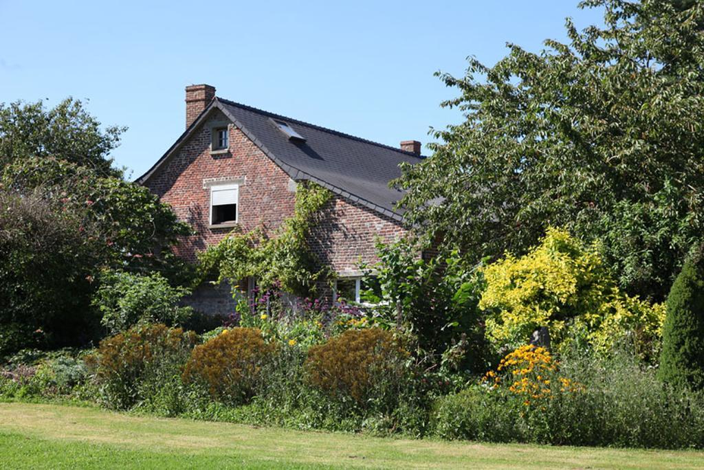 La Citadelle D'Hututu Bed & Breakfast Avesnes-sur-Helpe Exterior foto