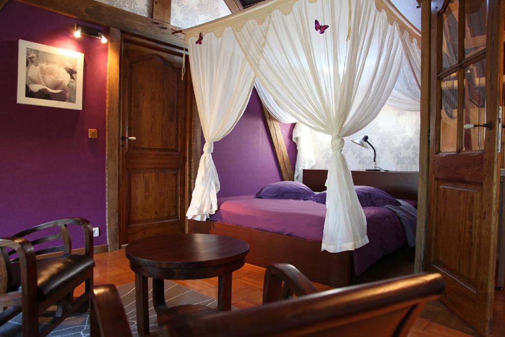 La Citadelle D'Hututu Bed & Breakfast Avesnes-sur-Helpe Exterior foto