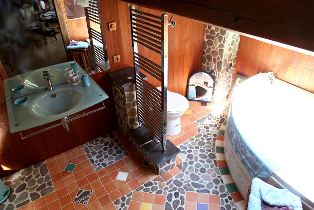La Citadelle D'Hututu Bed & Breakfast Avesnes-sur-Helpe Cameră foto