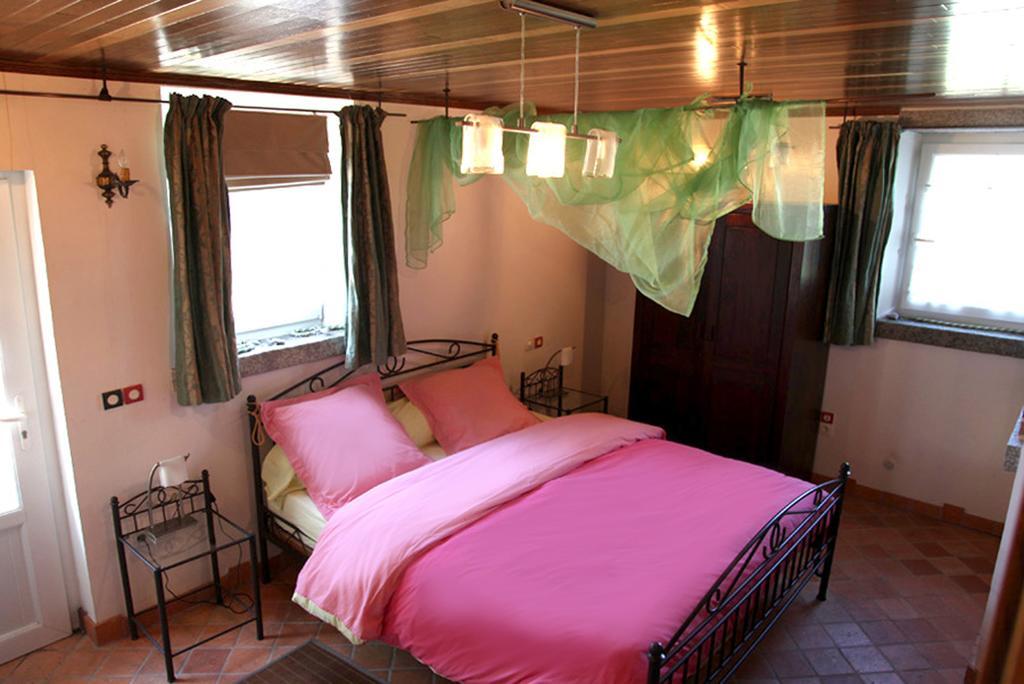 La Citadelle D'Hututu Bed & Breakfast Avesnes-sur-Helpe Cameră foto