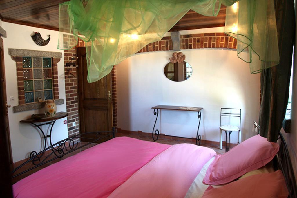 La Citadelle D'Hututu Bed & Breakfast Avesnes-sur-Helpe Cameră foto